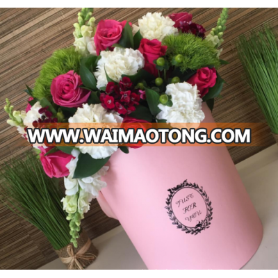 Portable cylindrical flower barrels, round flower box